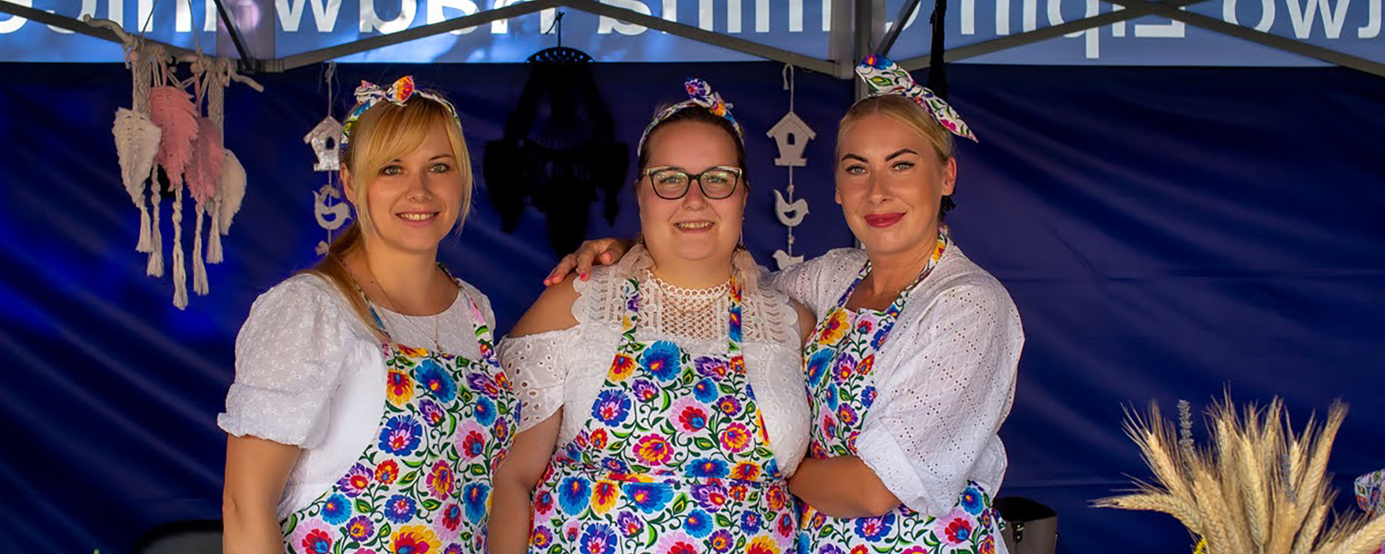 Polish women at Dozynki Harvest festival